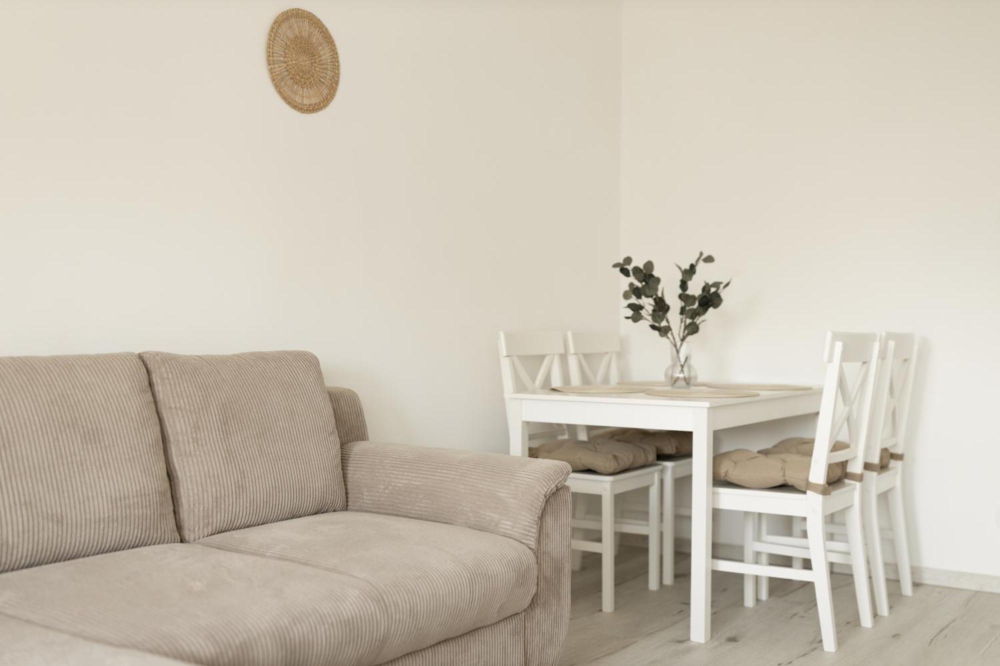 Malompark Apartman With Free Parking Debrecen Ngoại thất bức ảnh